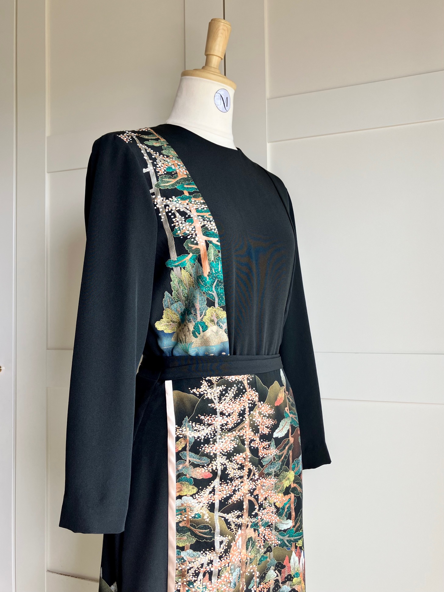 Asymmetric Design Mid-Length Wrap-Style Dress