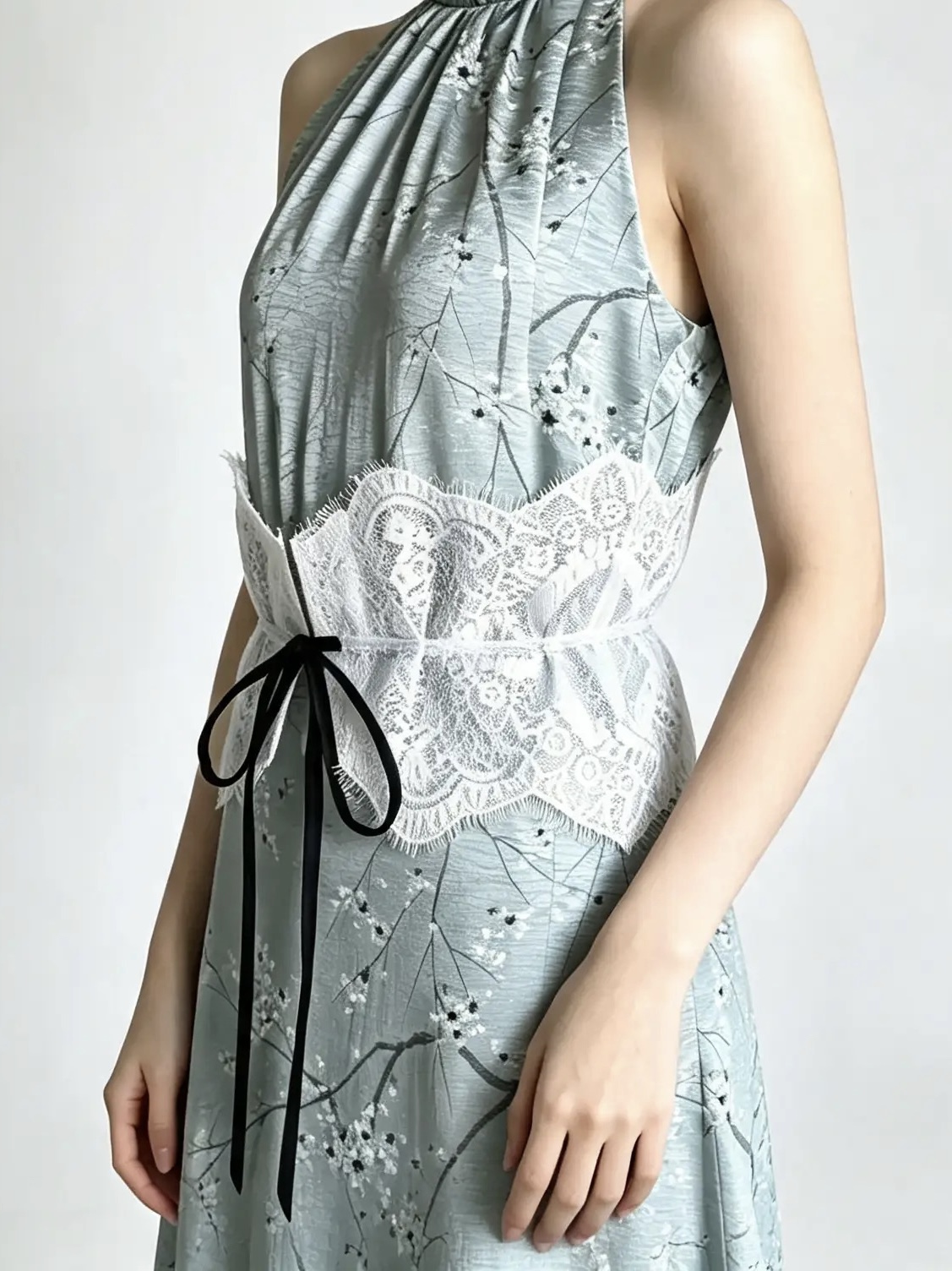 High-neck floral-print silk maxi dress with 2 interchangeable belts (ribbon & lace corset-style obi)